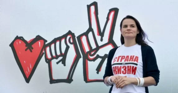 Методичок не підвезли: про що брехала пропаганда Лукашенка