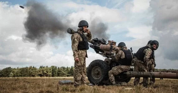 Успішний вихід ССО у ворожий тил і фейк рф про «підняття червоного прапора перемоги» над Бундестагом. Головні новини 11 травня