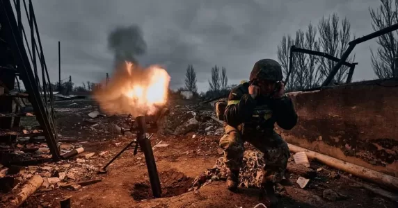 Дев’ятий пакет антиросійських санкцій ЄС і терористичний удар ворога по Кураховому. Головні новини 7 грудня