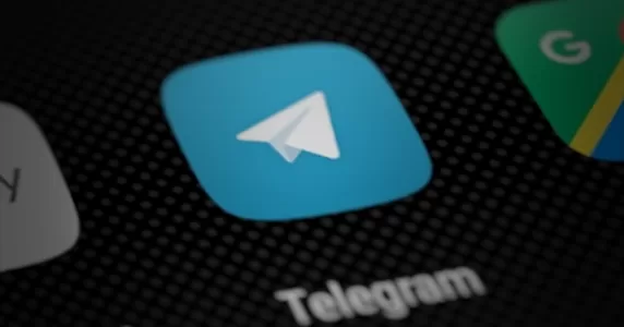 Як Захід «зливає» Україну в російських Telegram-каналах