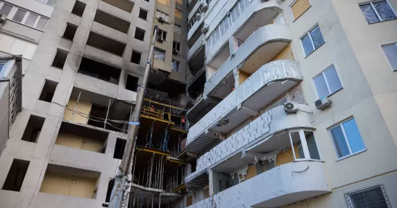 Володимир Зеленський уперше під час війни відвідав Миколаївщину та Одещину, а Україна провела черговий обмін полоненими з Росією. Головне за 18 червня