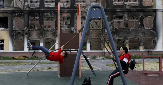 Росія посилила ракетні обстріли України та продовжує нищити Сєвєродонецьк. Головне за 14 червня