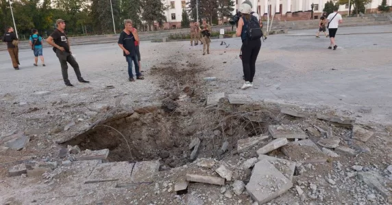 Росія завдала ракетного удару по Одесі, а кількість загиблих внаслідок обстрілу Вінниці зросла до 24. Головне за 16 липня