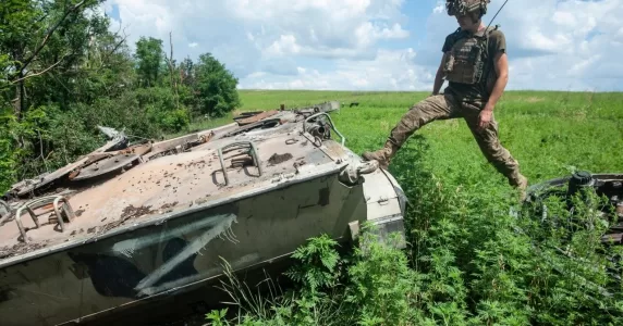 Росіяни обстріляли Харківщину та Дніпропетровщину касетними снарядами, а МАГАТЕ більше не контролює ЗАЕС. Головне за 3 серпня