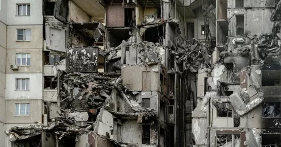 Чоловікам зробили виняток для виїзду за кордон, а британська розвідка констатувала поразку росії у інформвійні. Головне за 19 серпня