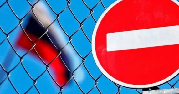 Новий пакет українських санкцій проти рф і ворожий вкид про «п’яного хірурга» на фронті. Головні новини 22 квітня