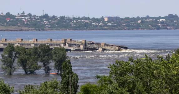 Росіяни зізналися у підриві греблі Каховської ГЕС. Головне за 9 червня