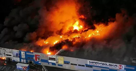 Польща звинуватила Росію в організації підпалу торгівельного центру у Варшаві через Telegram