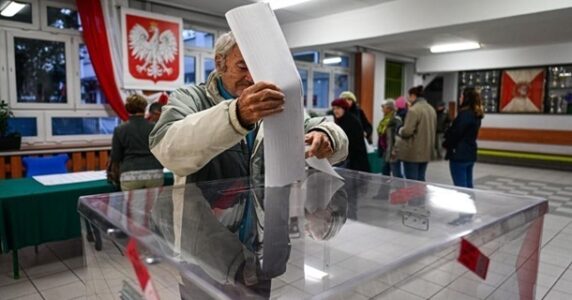 Росія активізувала операцію Doppelganger під вибори в Польщі