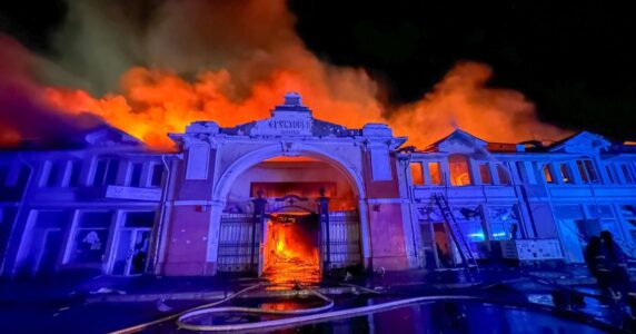 Брехня: ЗС РФ цієї ночі завдали масованого удару по військових обʼєктах в Одесі